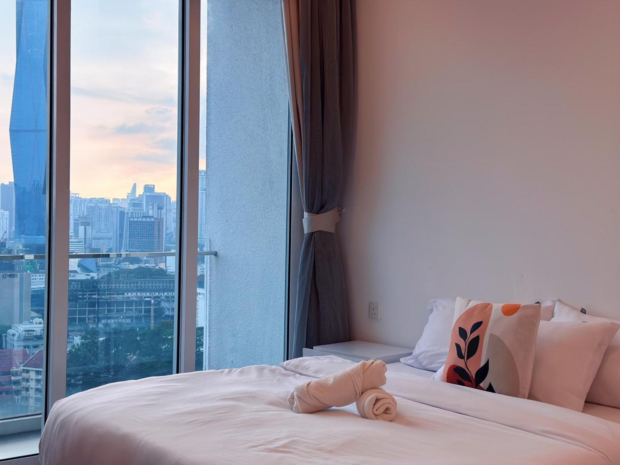 6Pax Suites Kl City Pavilion At Bukit Bintang Netflix & Wifi Kuala Lumpur Exterior foto